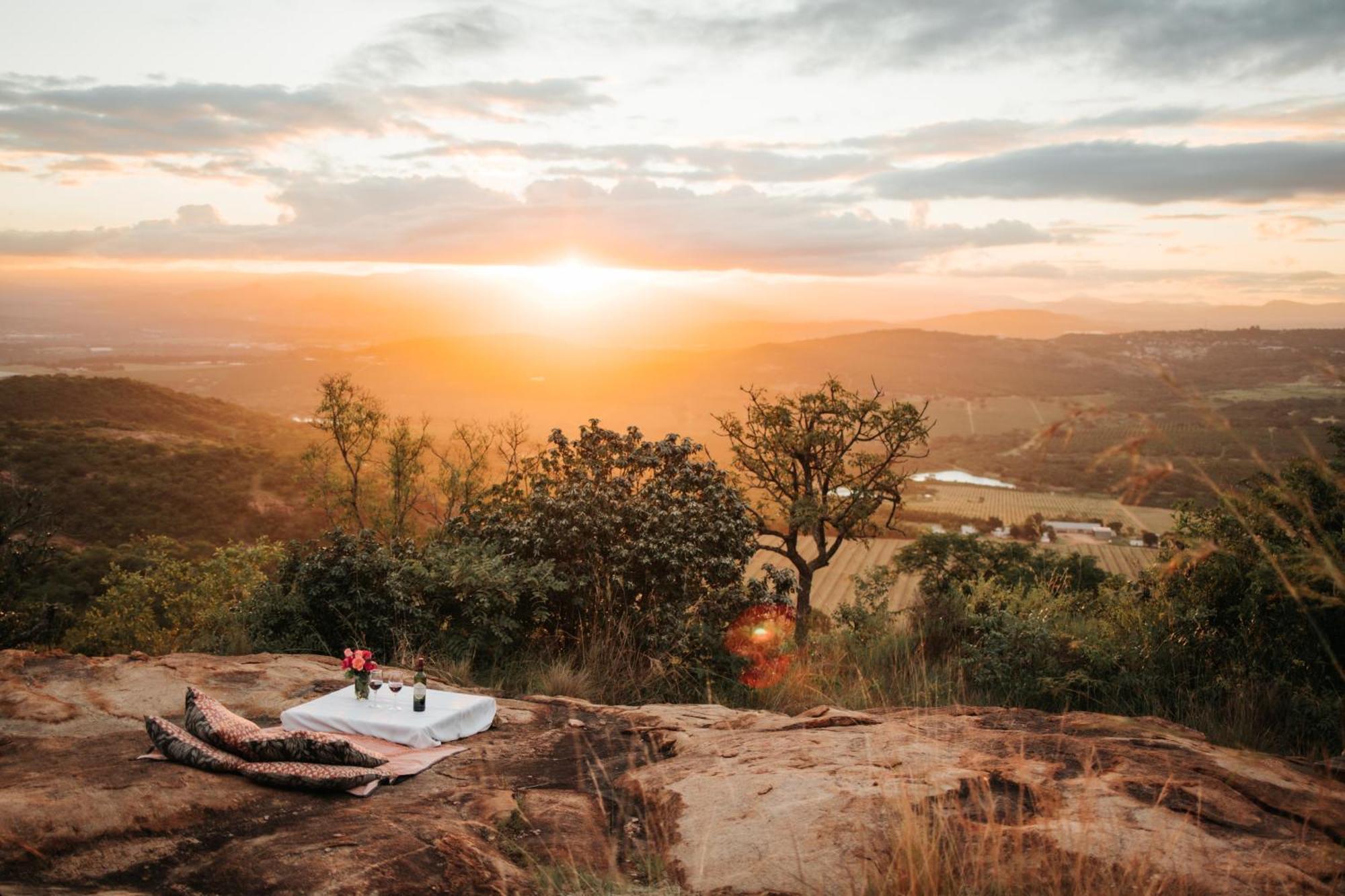 Ndhula Luxury Tented Lodge White River Bagian luar foto