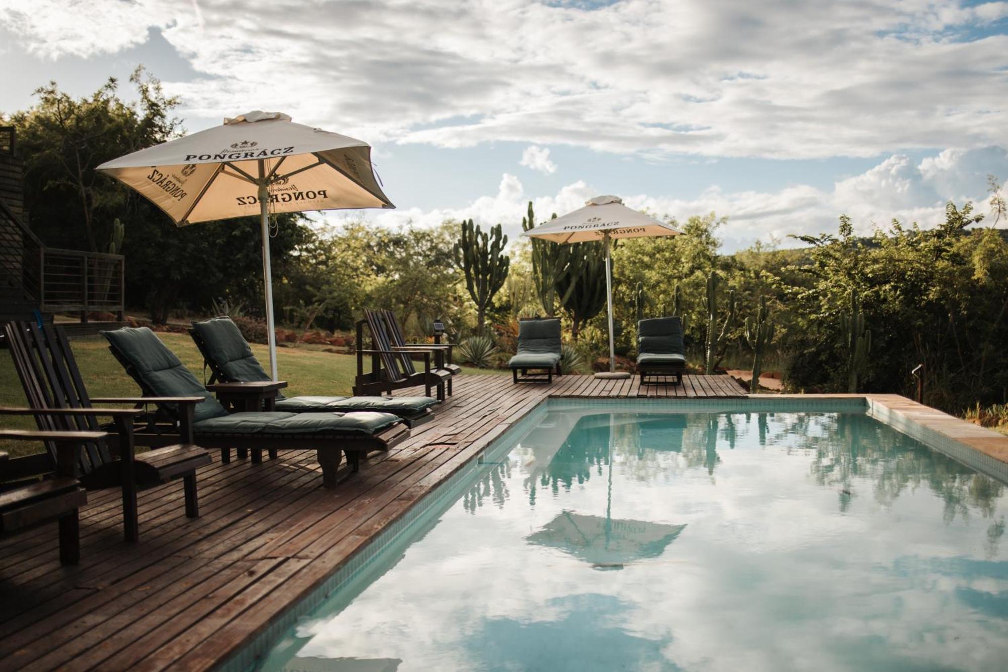 Ndhula Luxury Tented Lodge White River Bagian luar foto