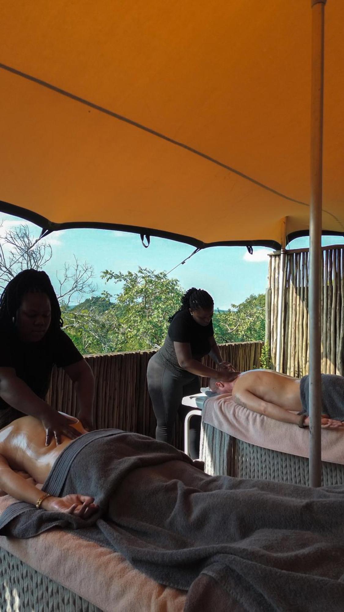 Ndhula Luxury Tented Lodge White River Bagian luar foto